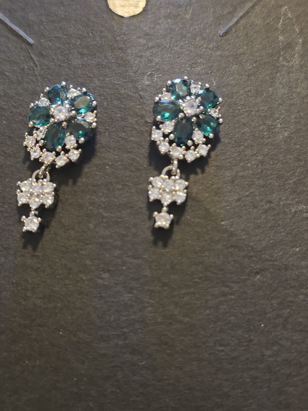 Emerald Green Crystal Drop Earrings - Women Jewelry